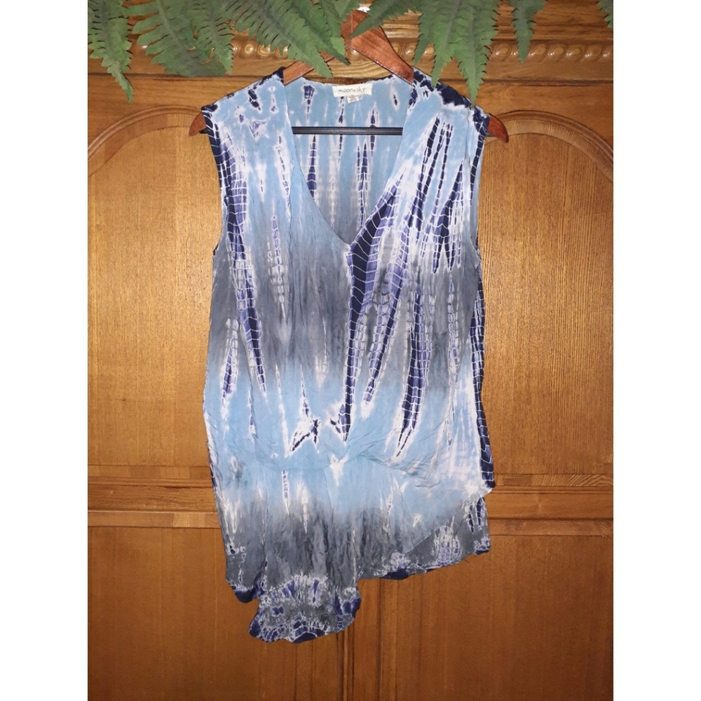 Moon & Sky V-Neck Tie-dye Boho Rayon Top